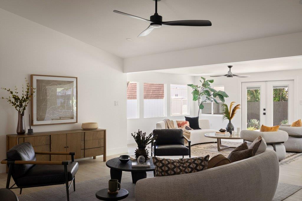 409 Thistlewood, Austin, TX 78745 — photo 1