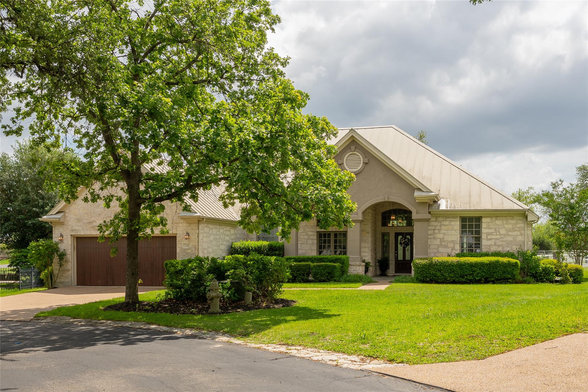 220 Mallet, Austin, TX 78737 — photo 1