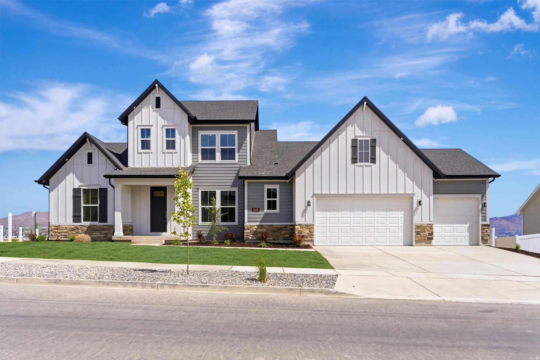 1208 W MAHOGANY ST, Saratoga Springs, UT 84045 — photo 1