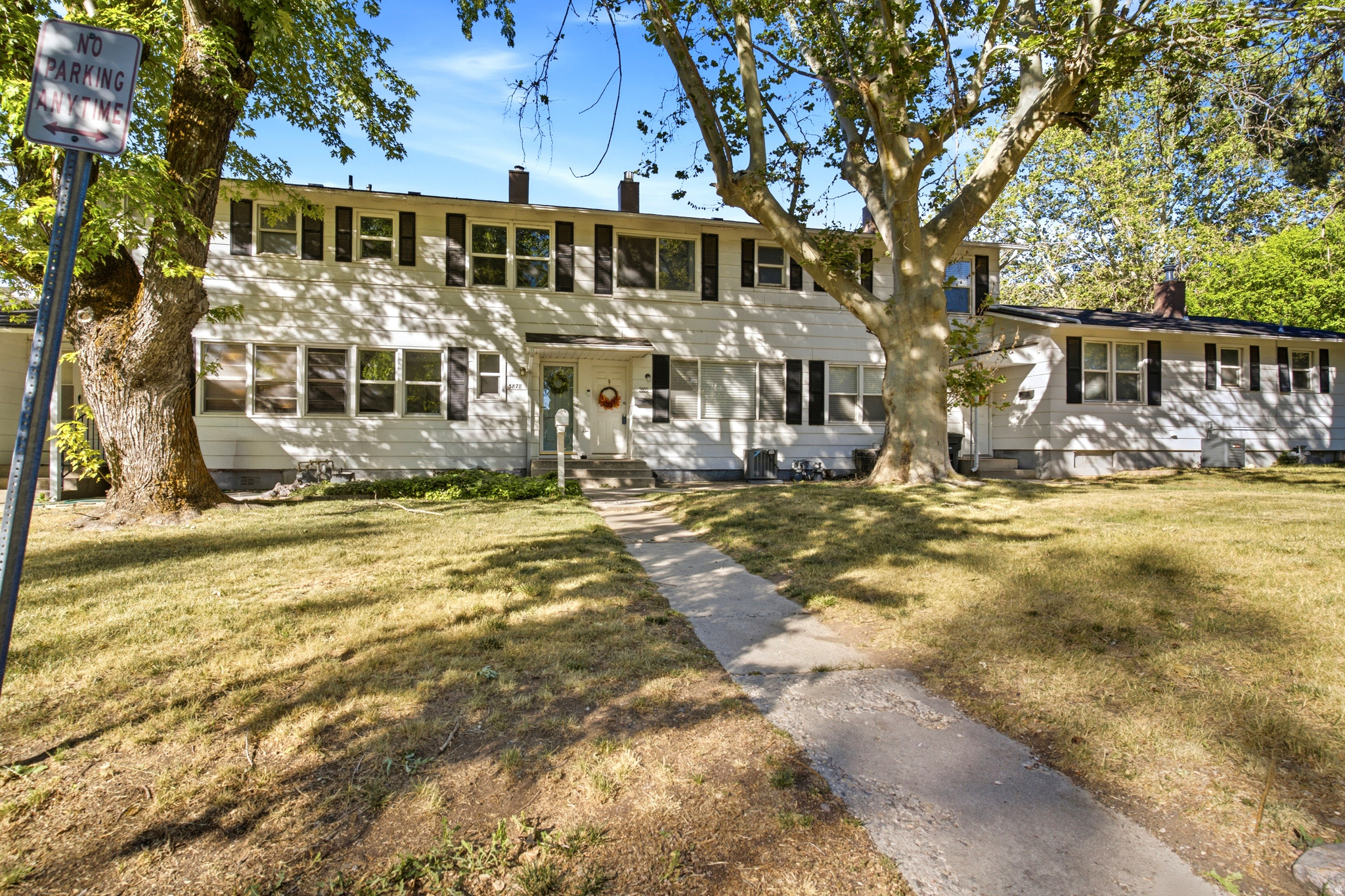 3880 S GRANDVIEW DR, Ogden, UT 84403 — photo 1