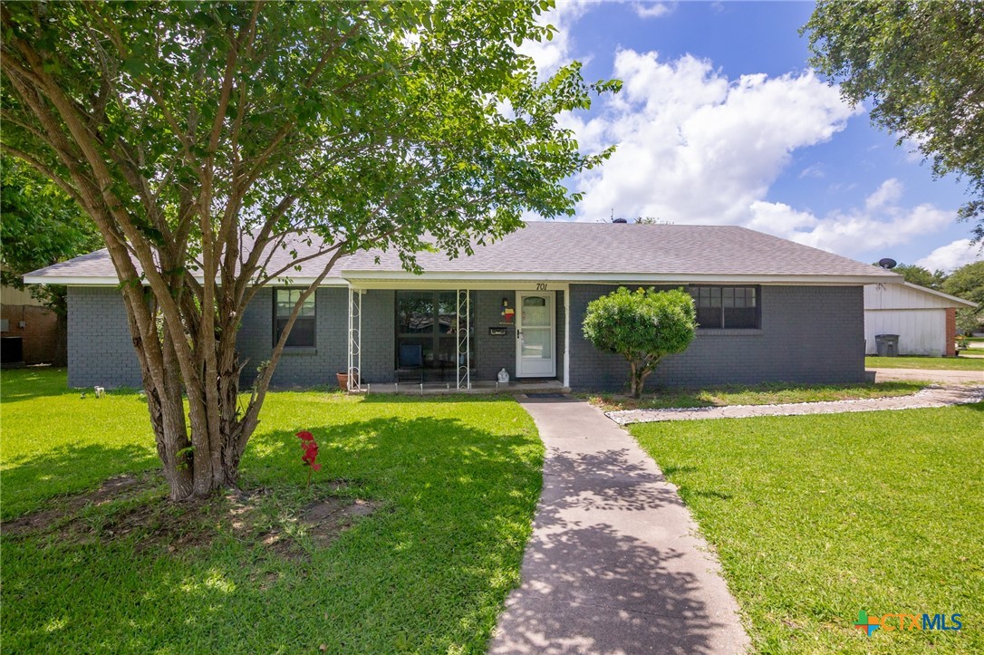 701 Morning Glory Lane, Victoria, TX 77904 — photo 1