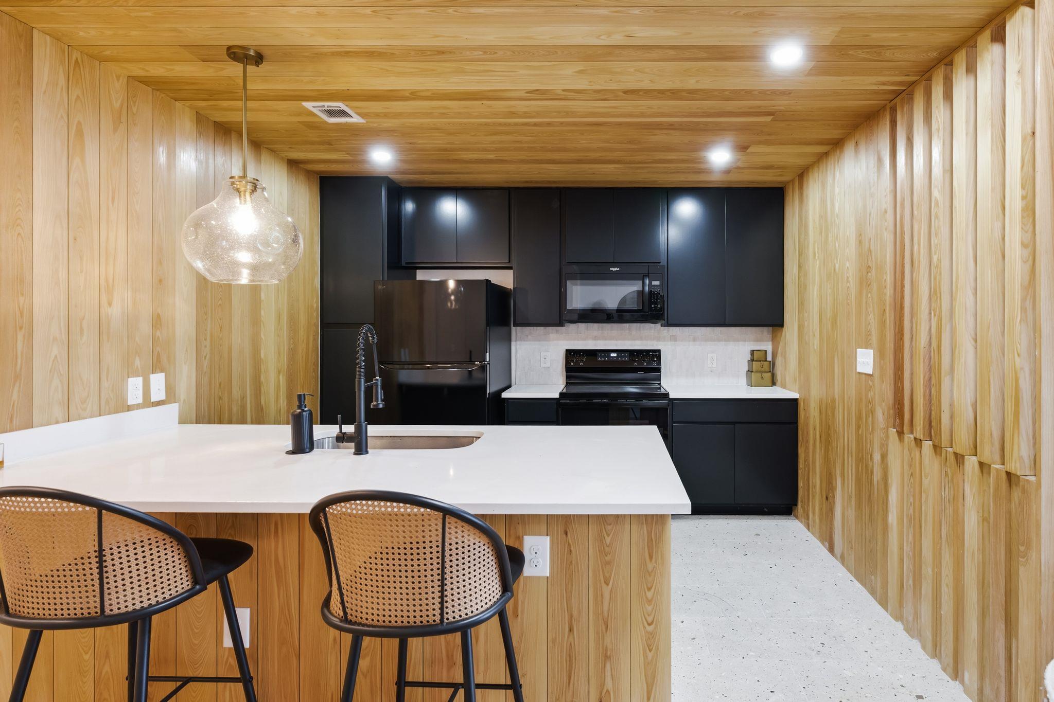 2505 Thornton, Austin, TX 78704 — photo 1
