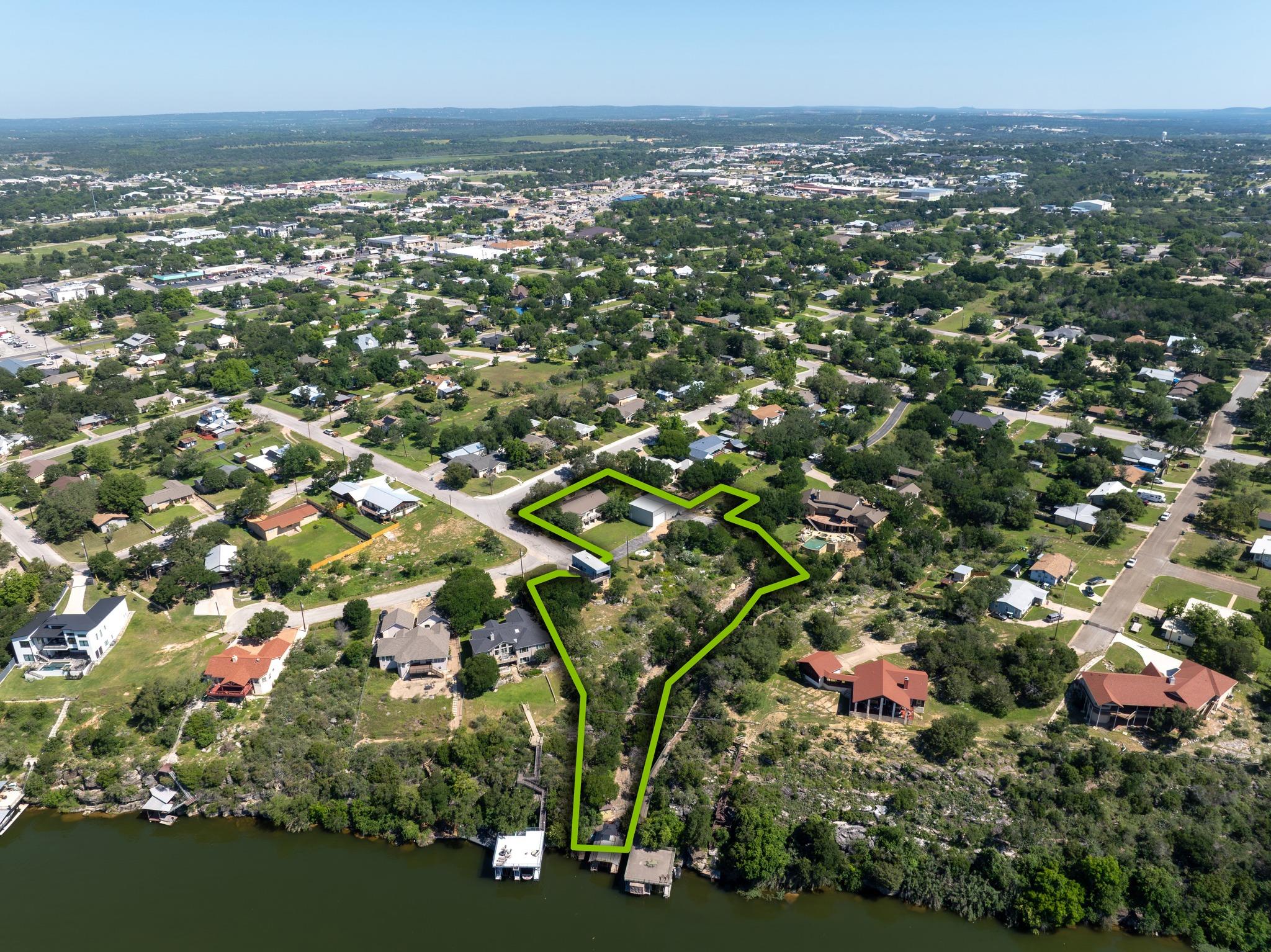 401 Crestview Dr, Marble Falls, TX 78654 — photo 1