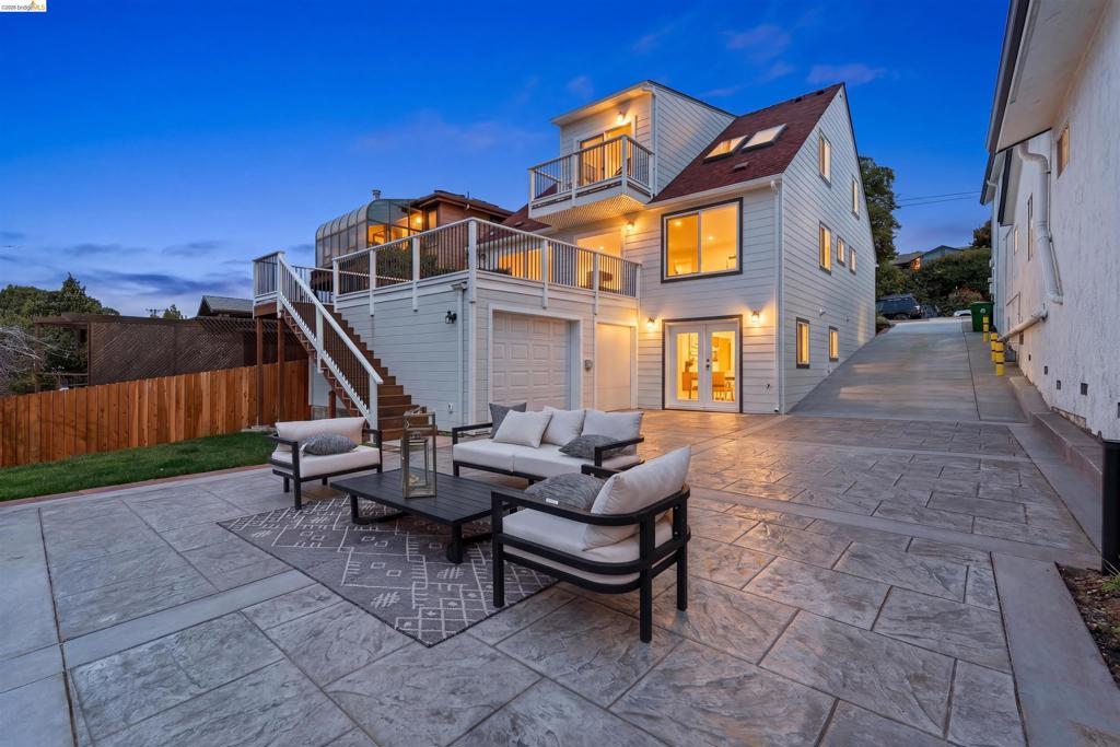 857 Balra Dr, El Cerrito, CA 94530 — photo 1