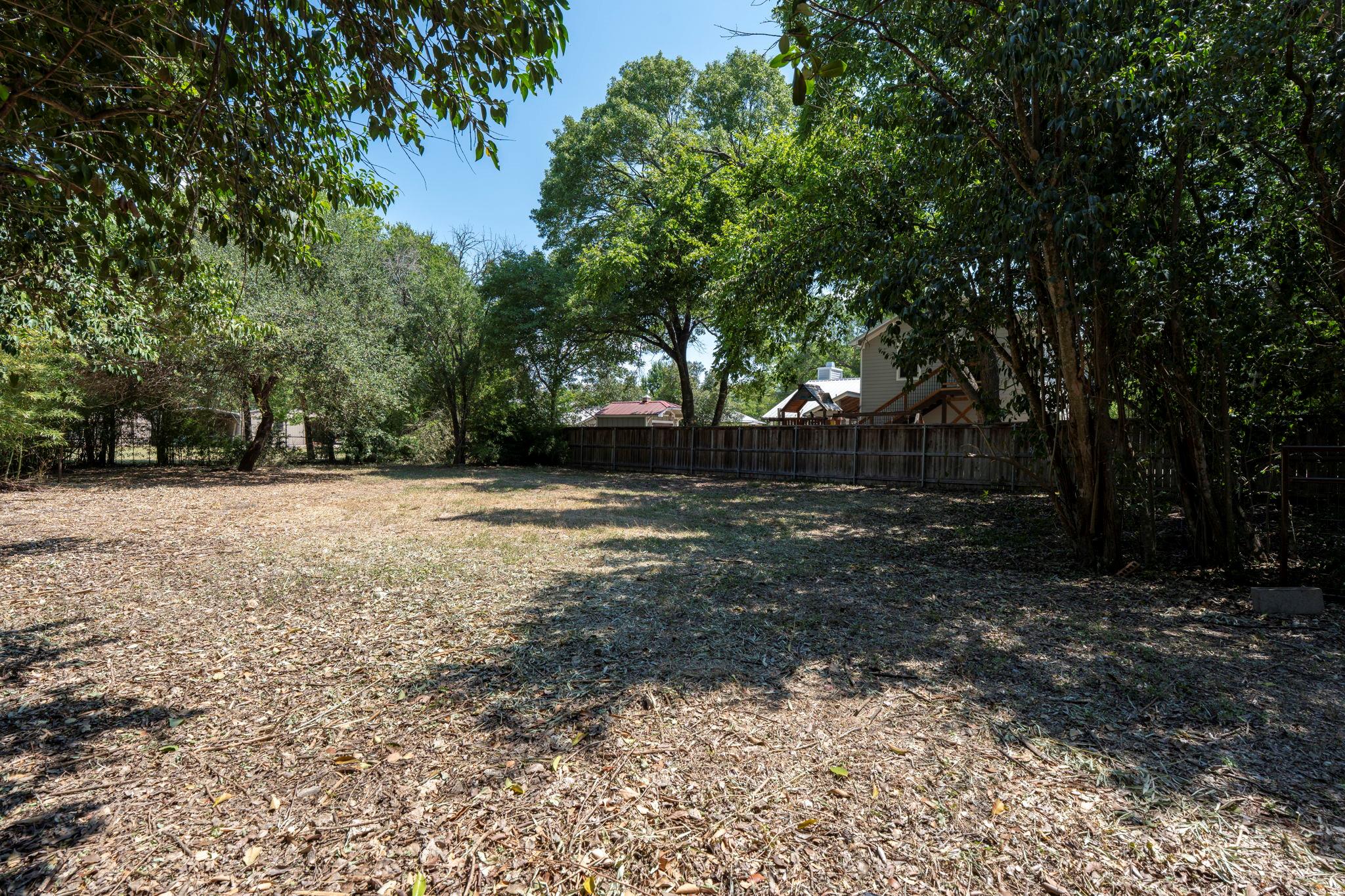 408 East, Buda, TX 78610 — photo 1