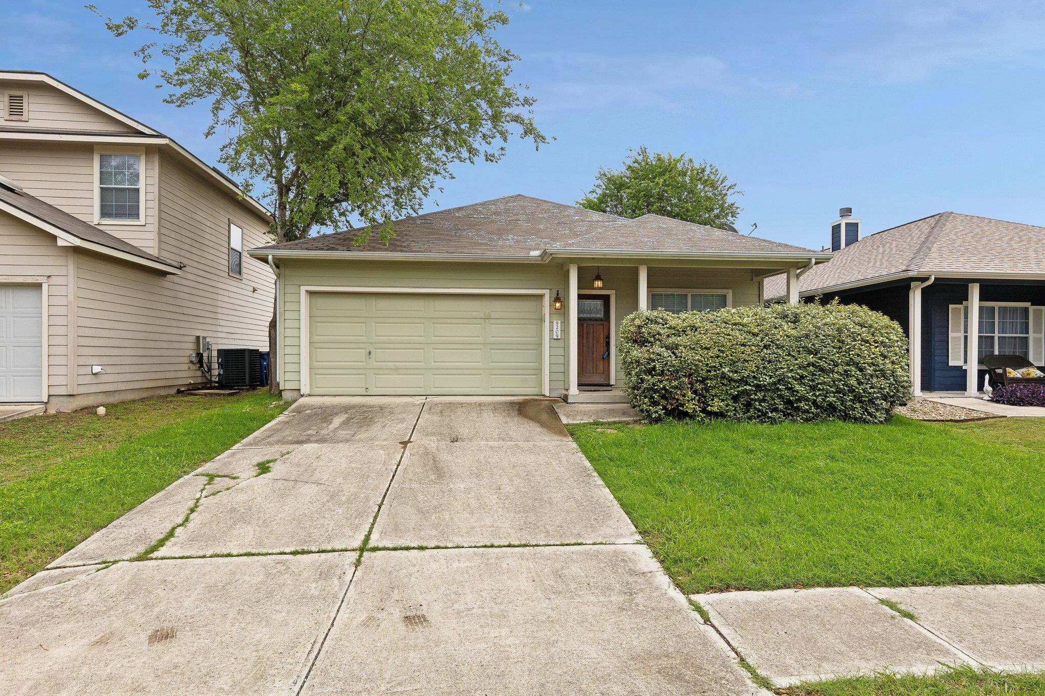 9209 Brandts Wood, Austin, TX 78744 — photo 1