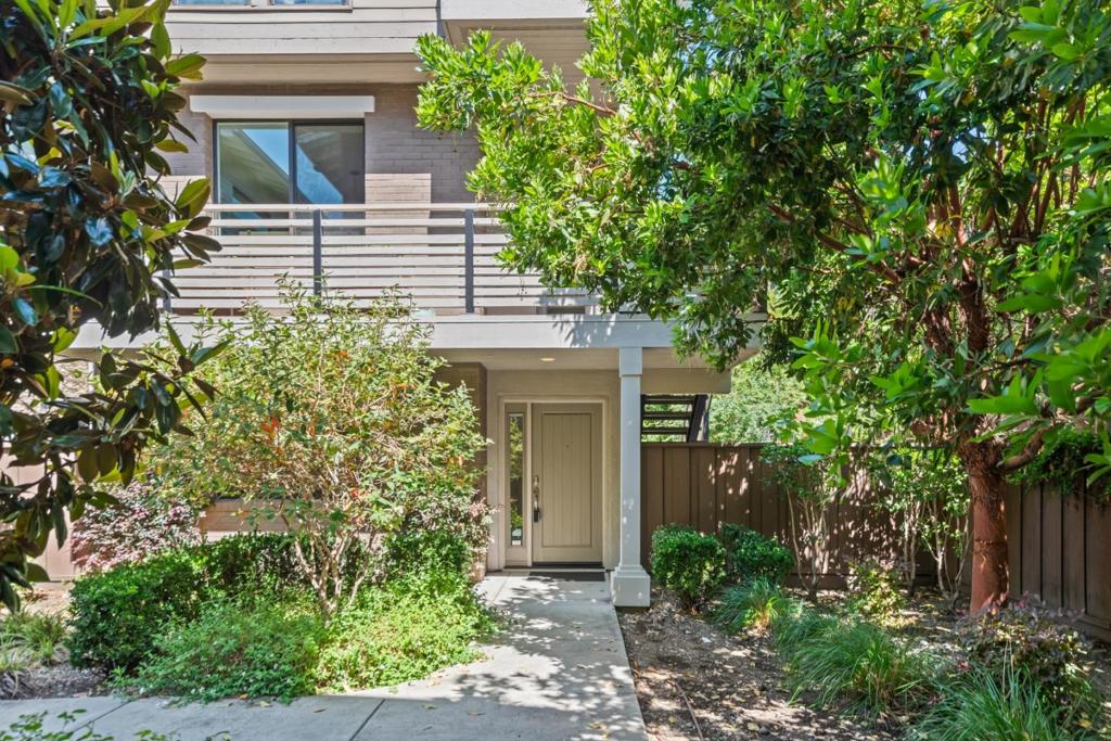 411 Brassinga Court, Palo Alto, CA 94306 — photo 1