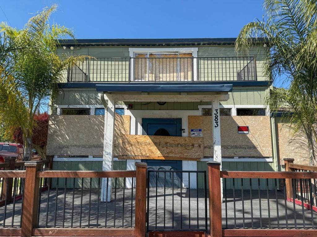 383 1st Street, Gilroy, CA 95020 — photo 1