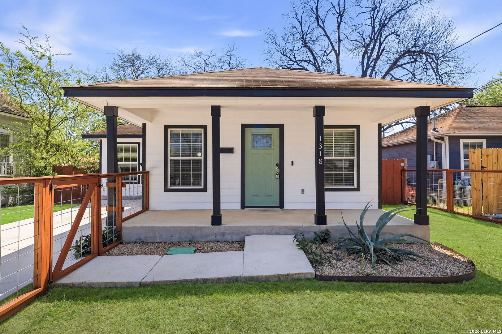 1318 Dawson, ,  78202 — photo 1
