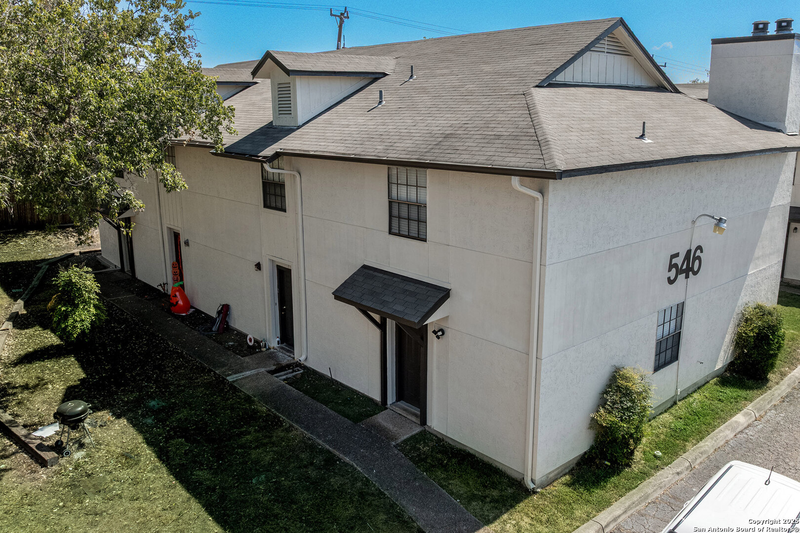 546 Dukeway, Universal City, TX 78148 — photo 1