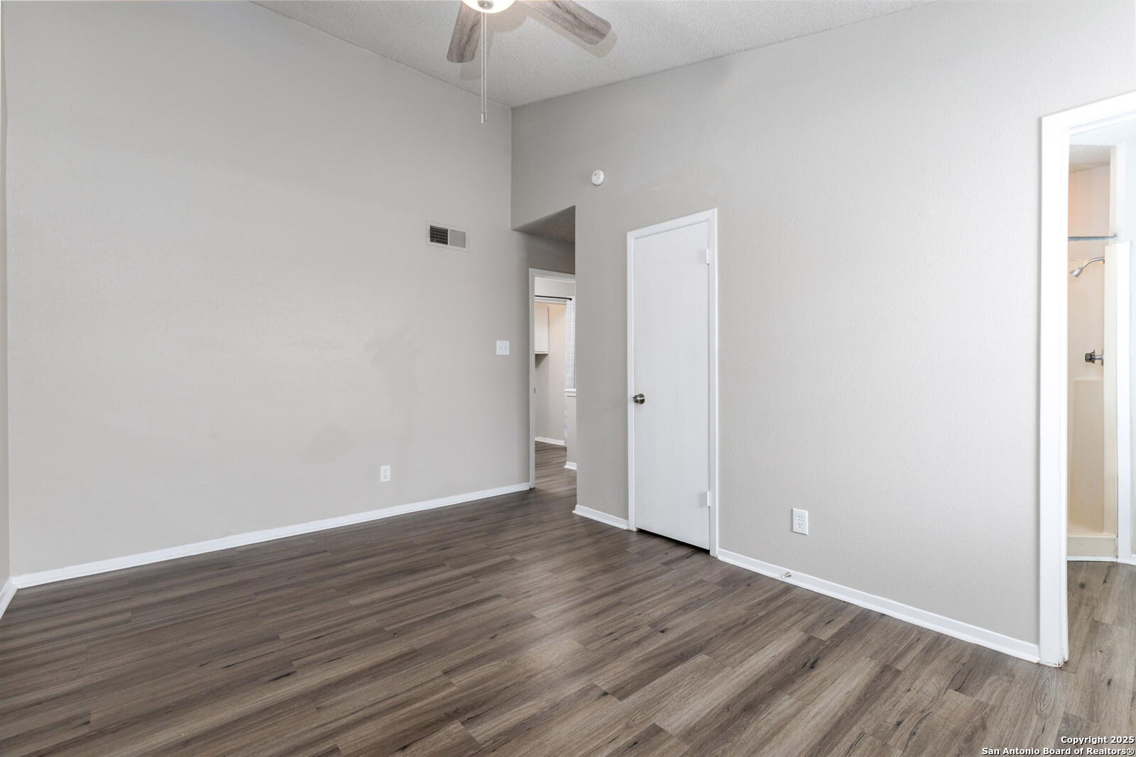 554 Dukeway, ,  78148 — photo 1