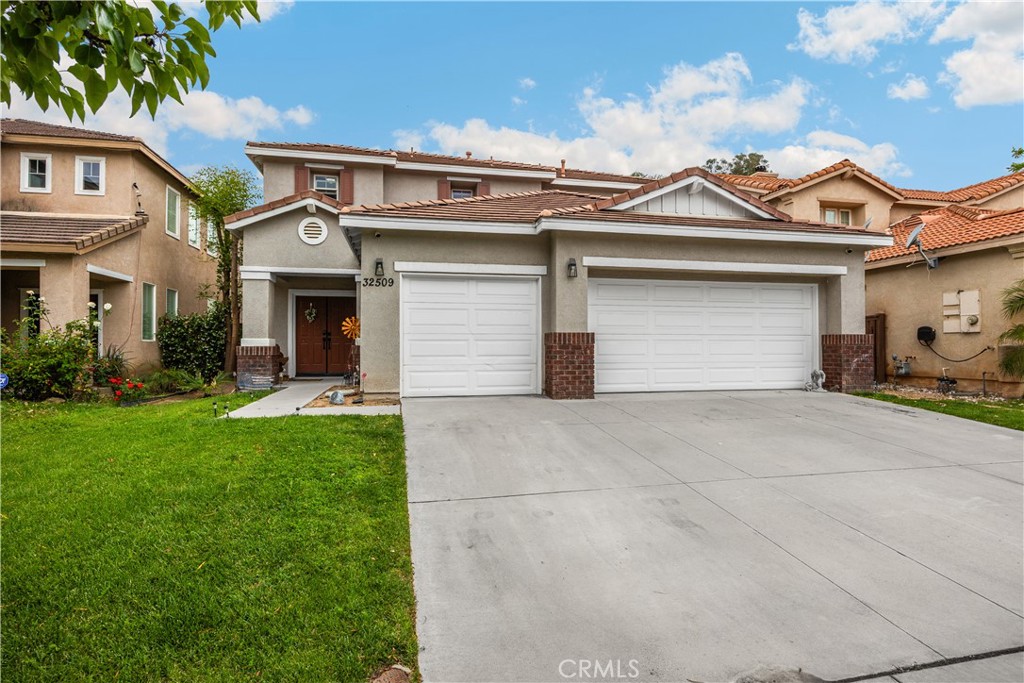 32509 Sprucewood, Lake Elsinore, CA 92532 — photo 1