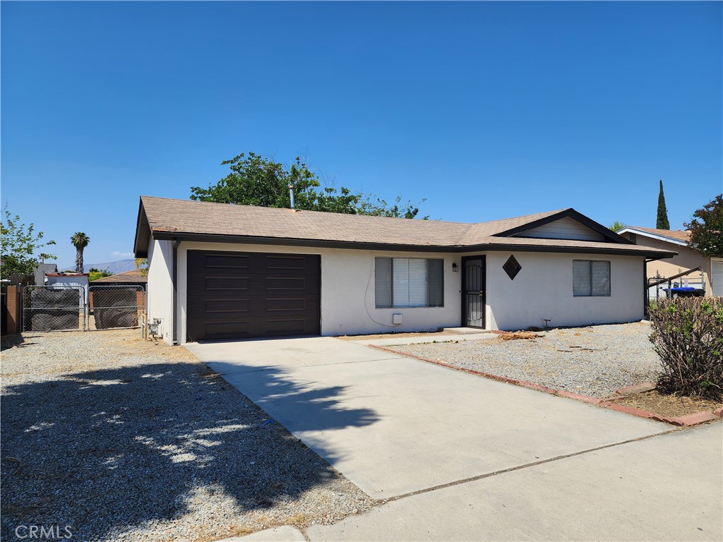 832 E Stetson, Hemet, CA 92543 — photo 1