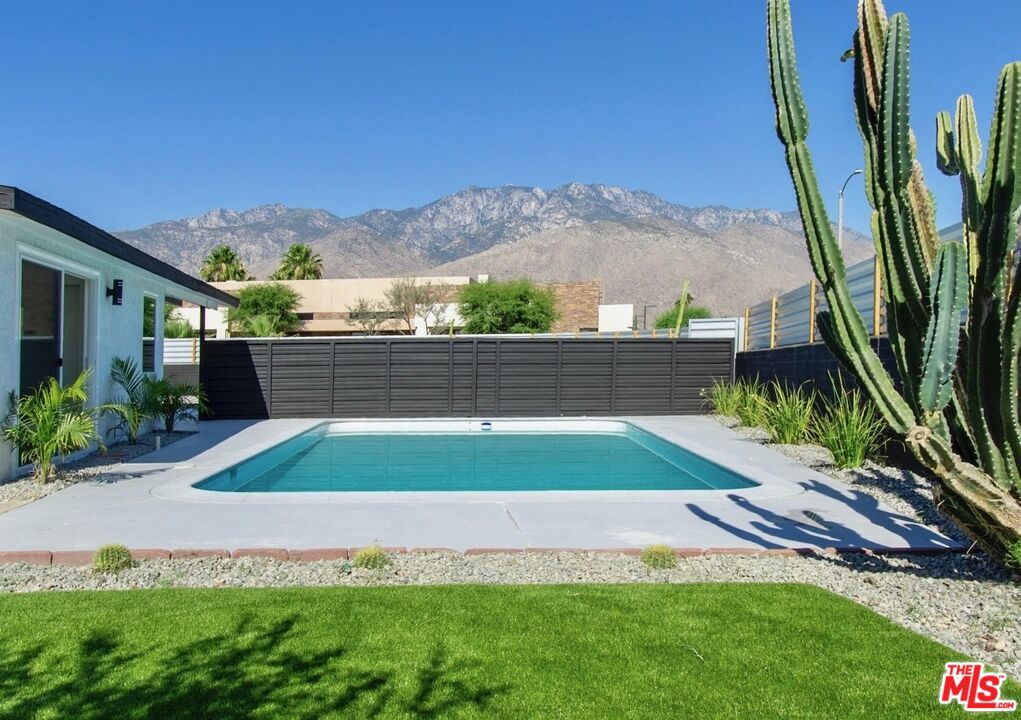 4325 E Calle De Carlos, Palm Springs, CA 92264 — photo 1