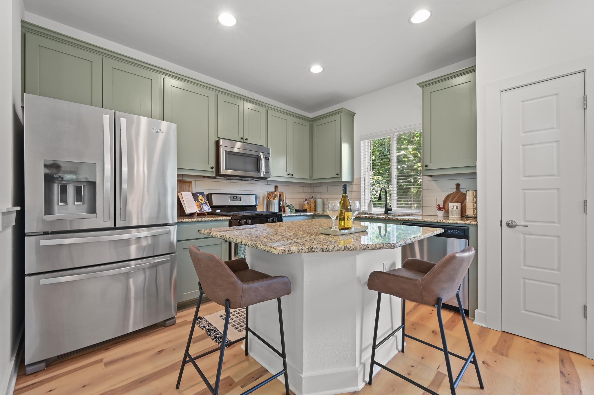 2633 Witsome, Austin, TX 78741 — photo 1