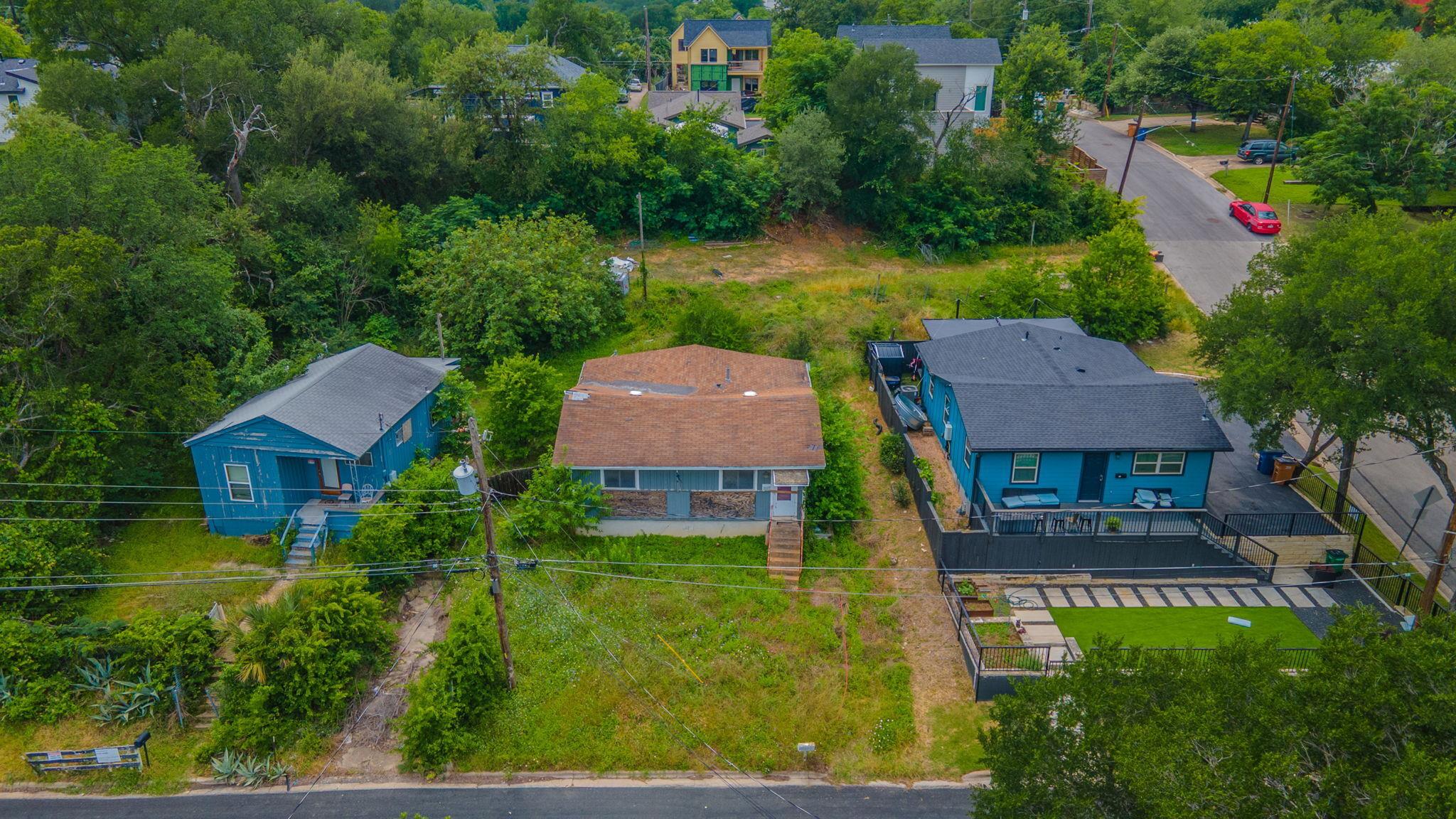 1410 Luna, Austin, TX 78721 — photo 1