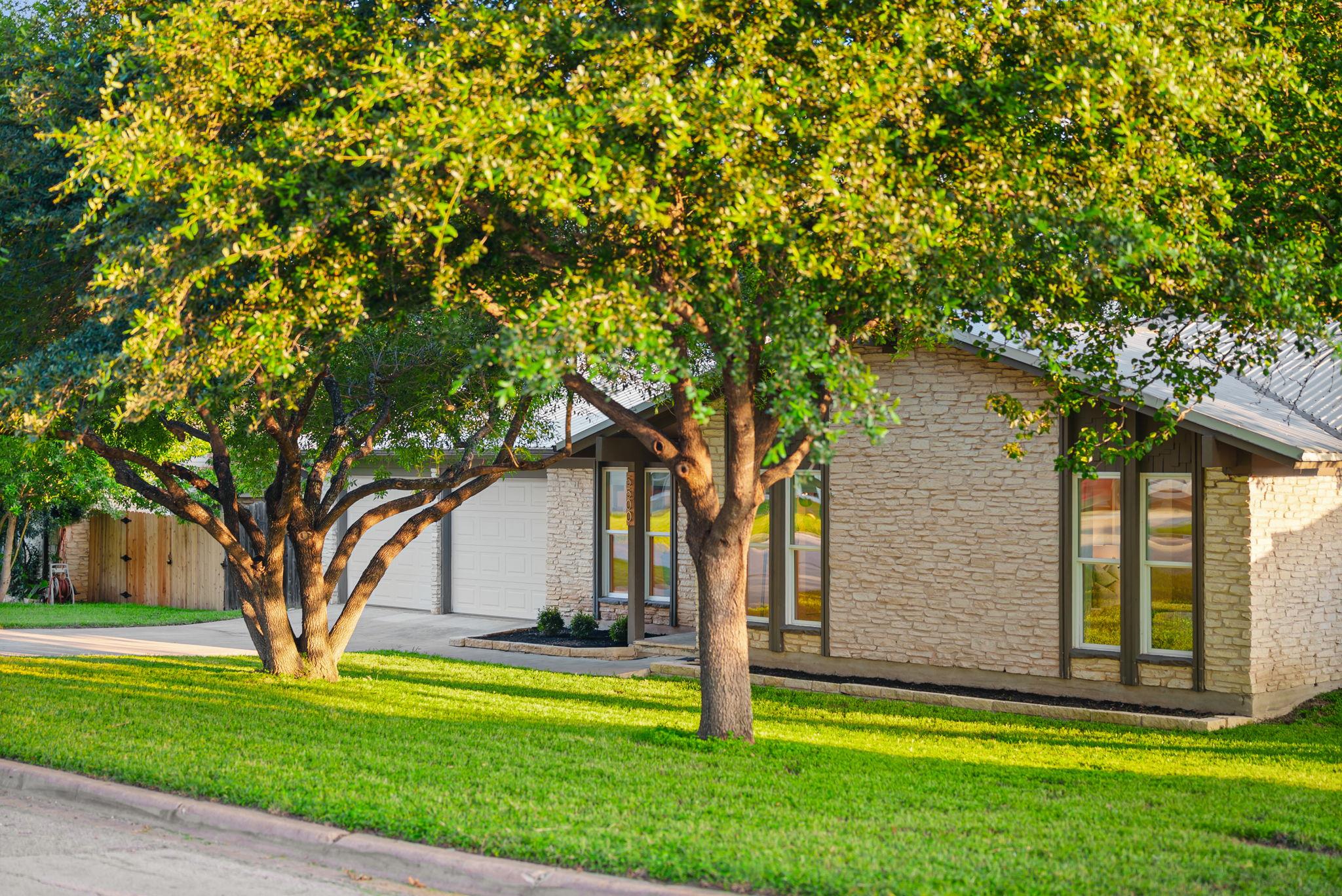 5500 Tipton, Austin, TX 78723 — photo 1