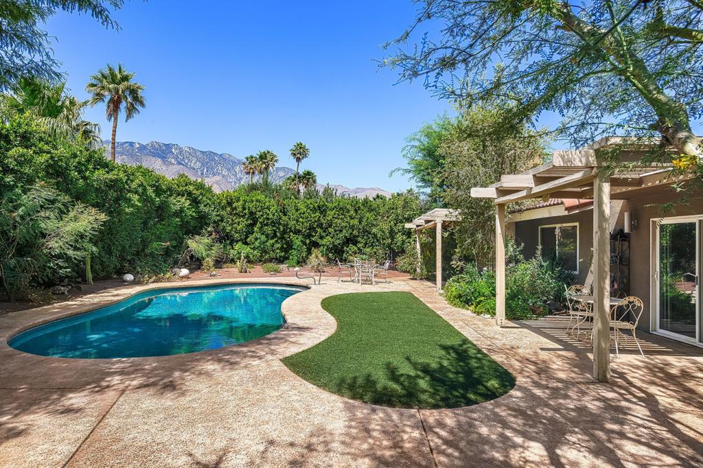 1391 E Gem Circle, Palm Springs, CA 92262 — photo 1