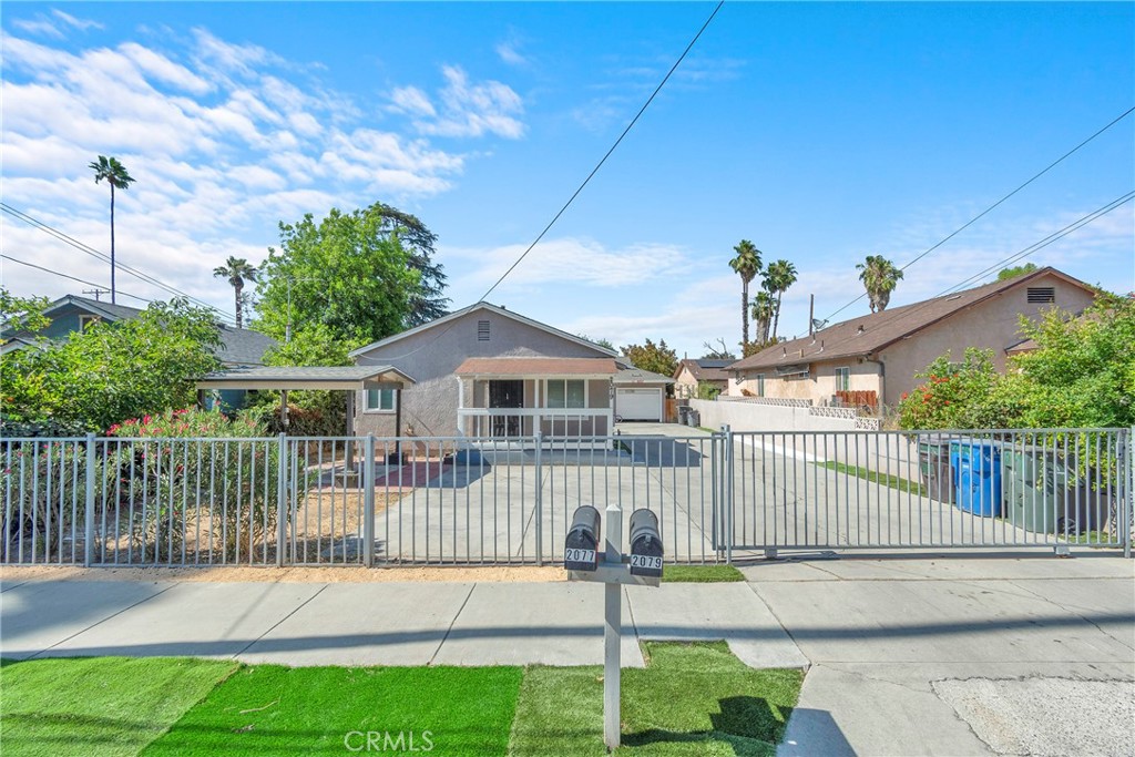 2077 Patterson Street, Riverside, CA 92507 — photo 1