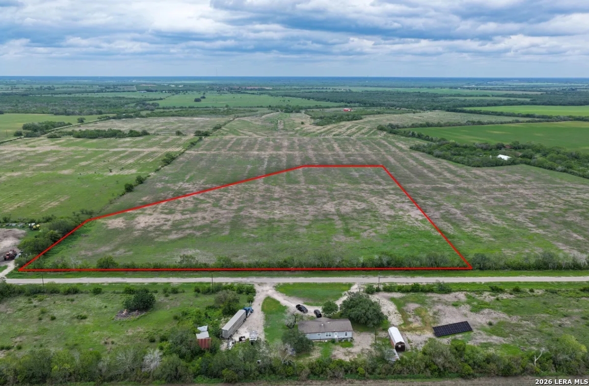 000 County Road 323, ,  78102 — photo 1