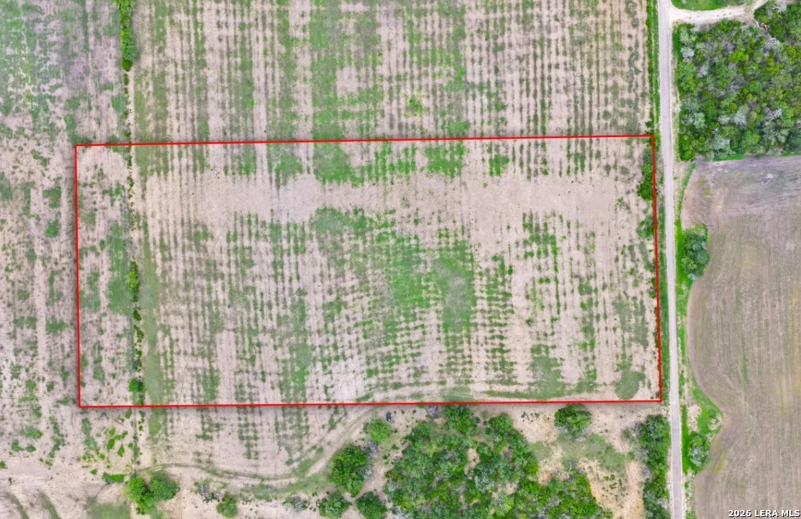 000 County Road 332, Beeville, TX 78102 — photo 1