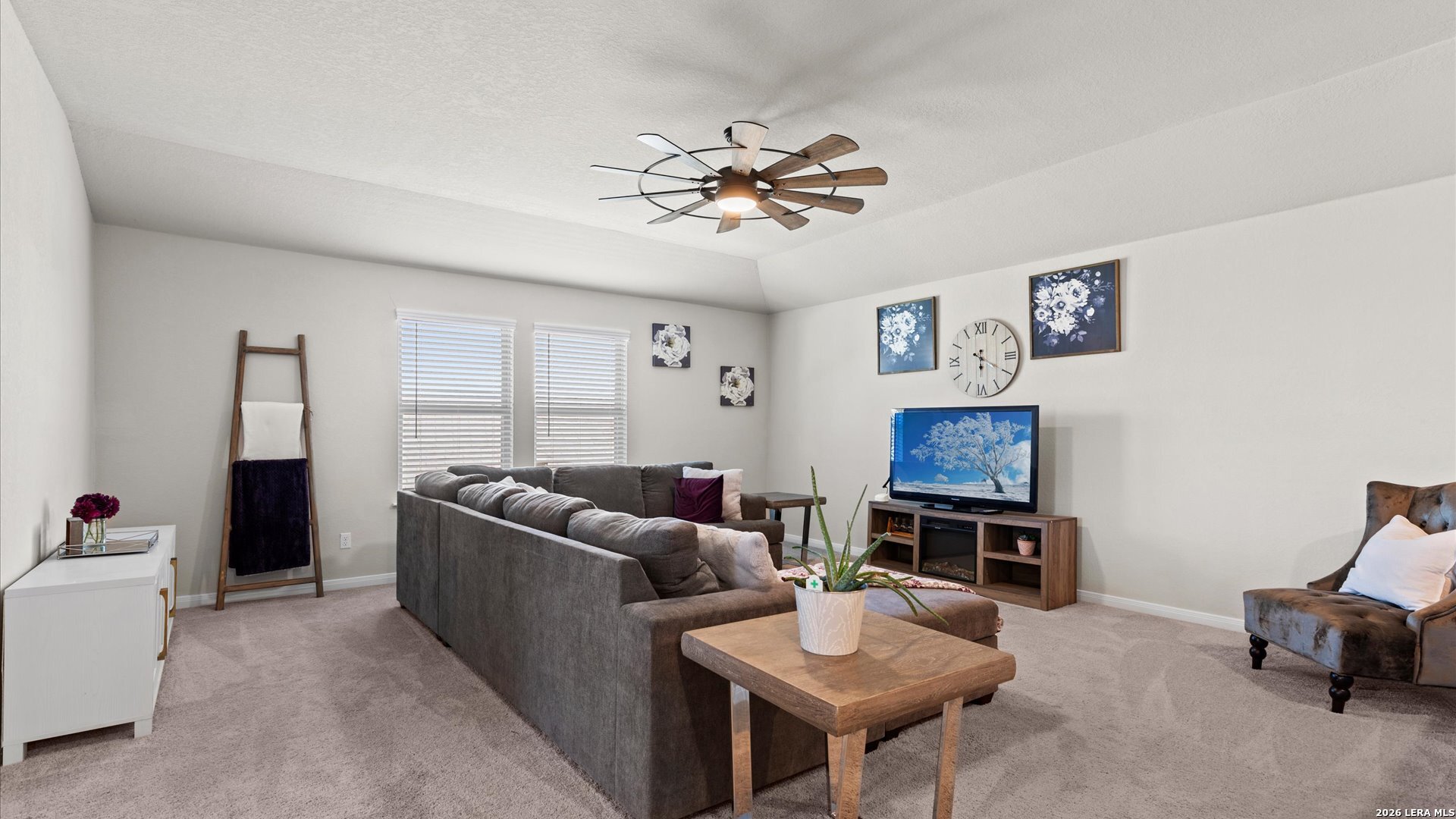 254 Shelton Pass, , 78108 — photo 1