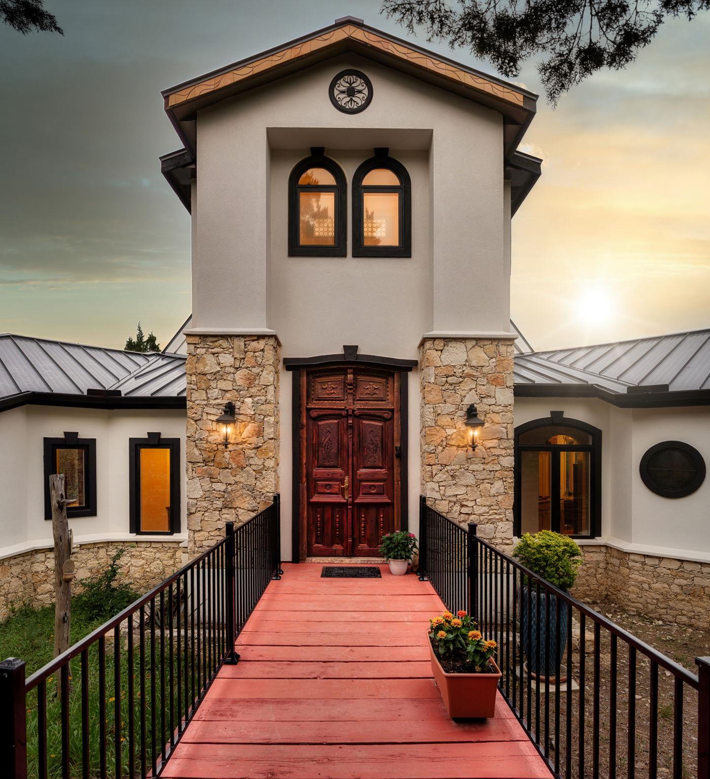 521 Rancho Grande, Wimberley, TX 78676 — photo 1