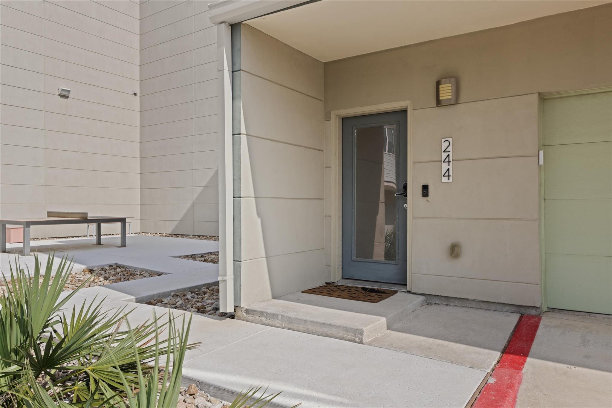 604 Bluff, Austin, TX 78745 — photo 1