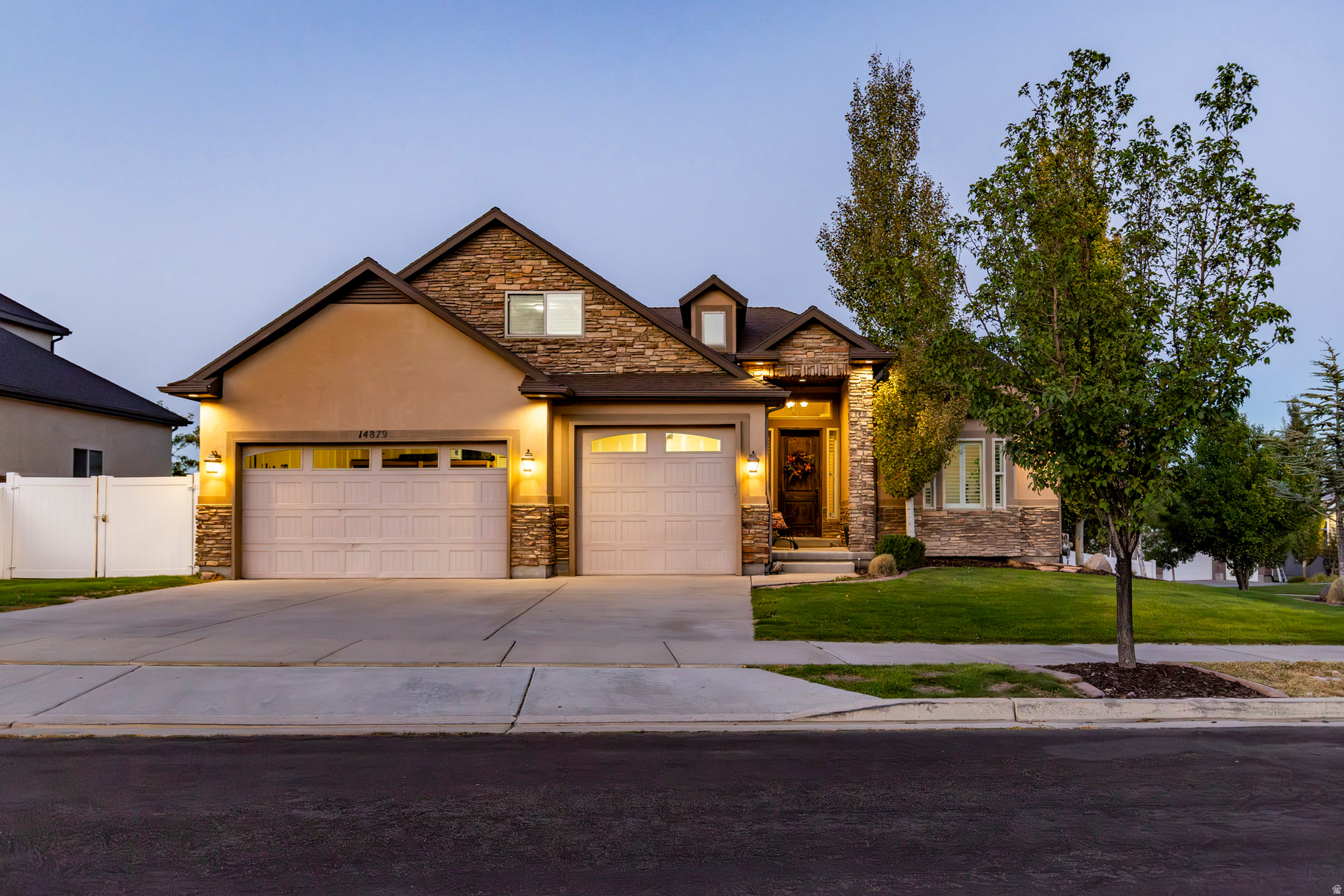 14879 S HEADROSE DR, Herriman, UT 84096 — photo 1