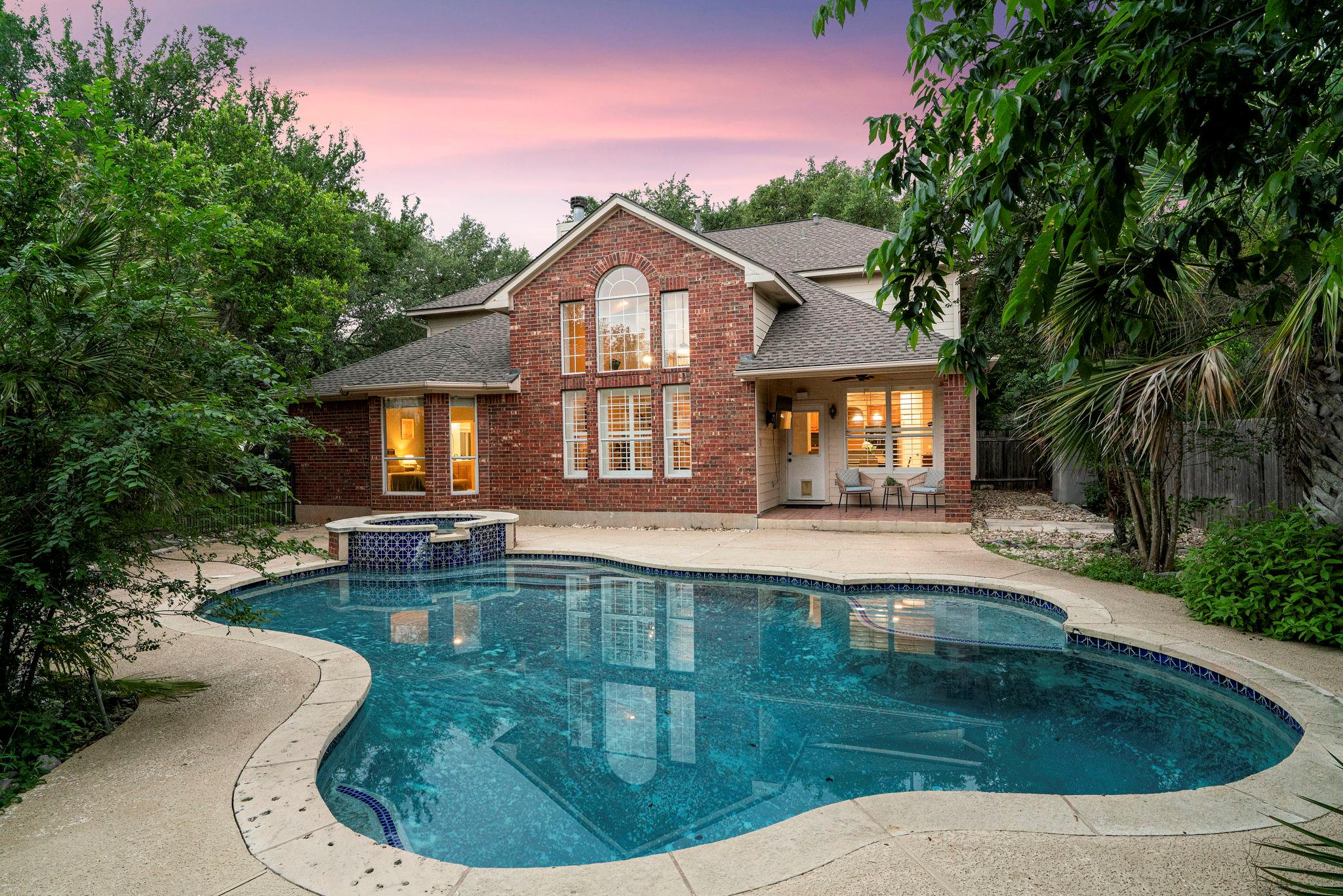5800 Anselm, Austin, TX 78739 — photo 1