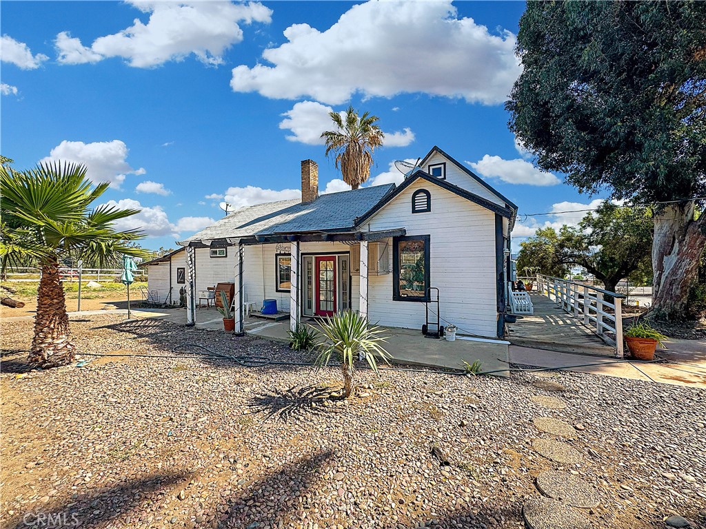 33040 Maiden, Lake Elsinore, CA 92530 — photo 1