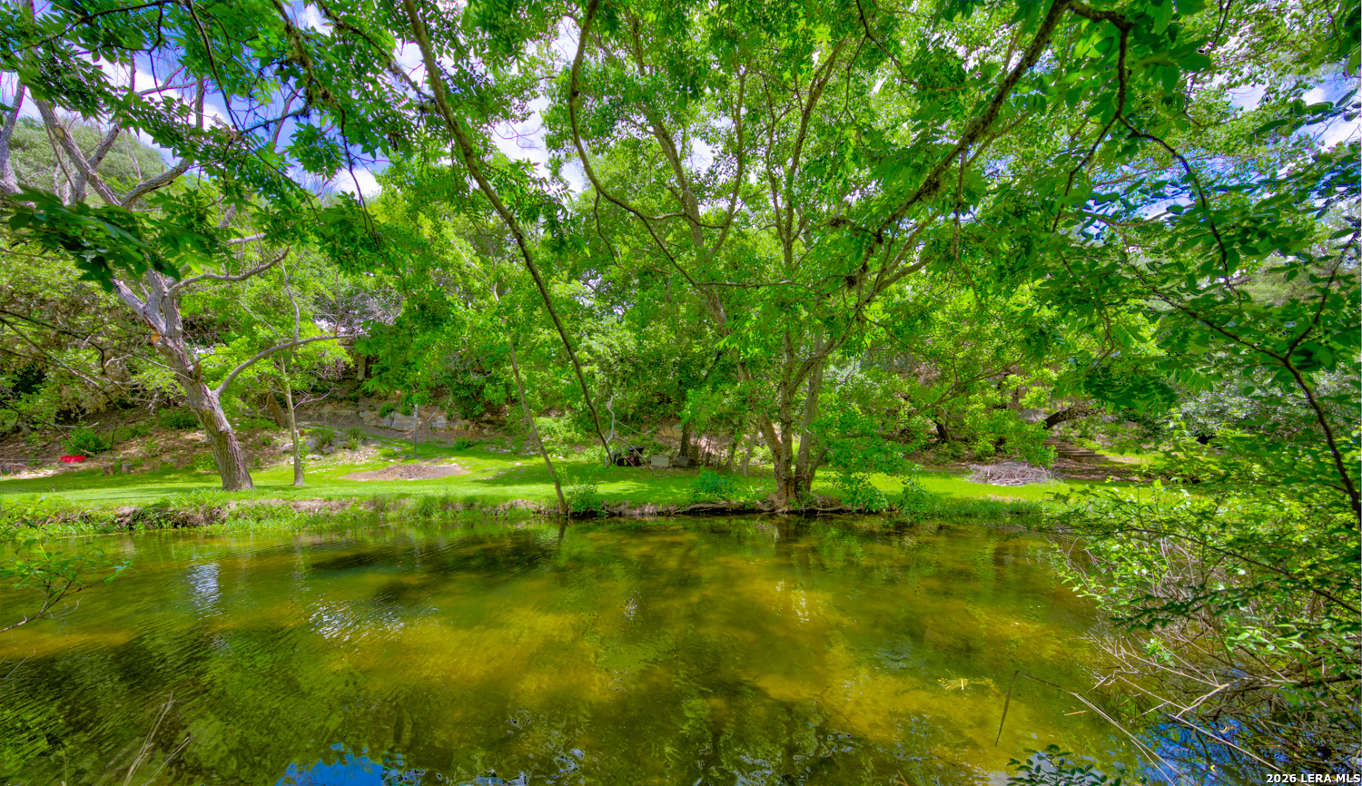 104 OAK ACRES LN, Boerne, TX 78006 — photo 1