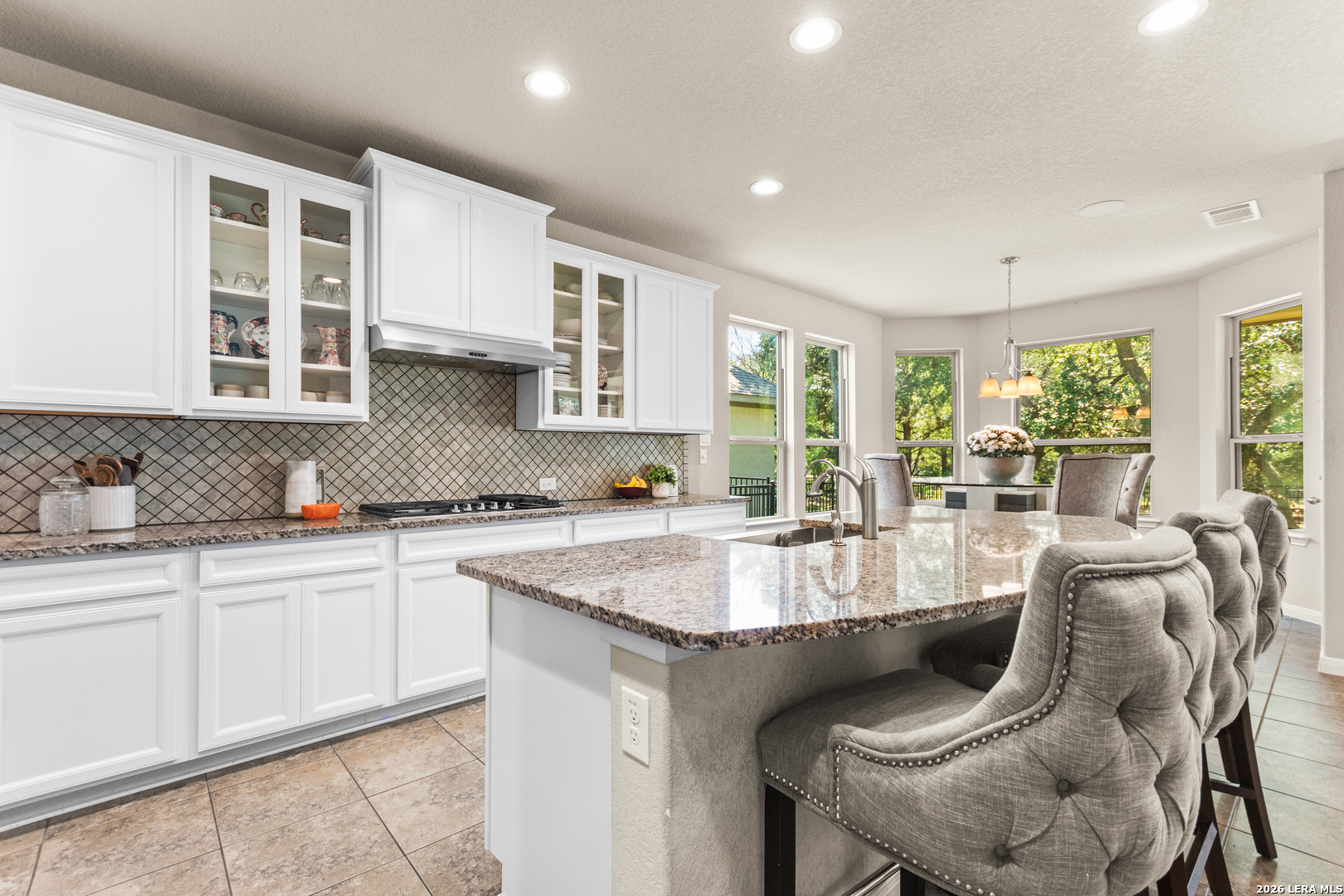 108 La Cima, Boerne, TX 78006 — photo 1