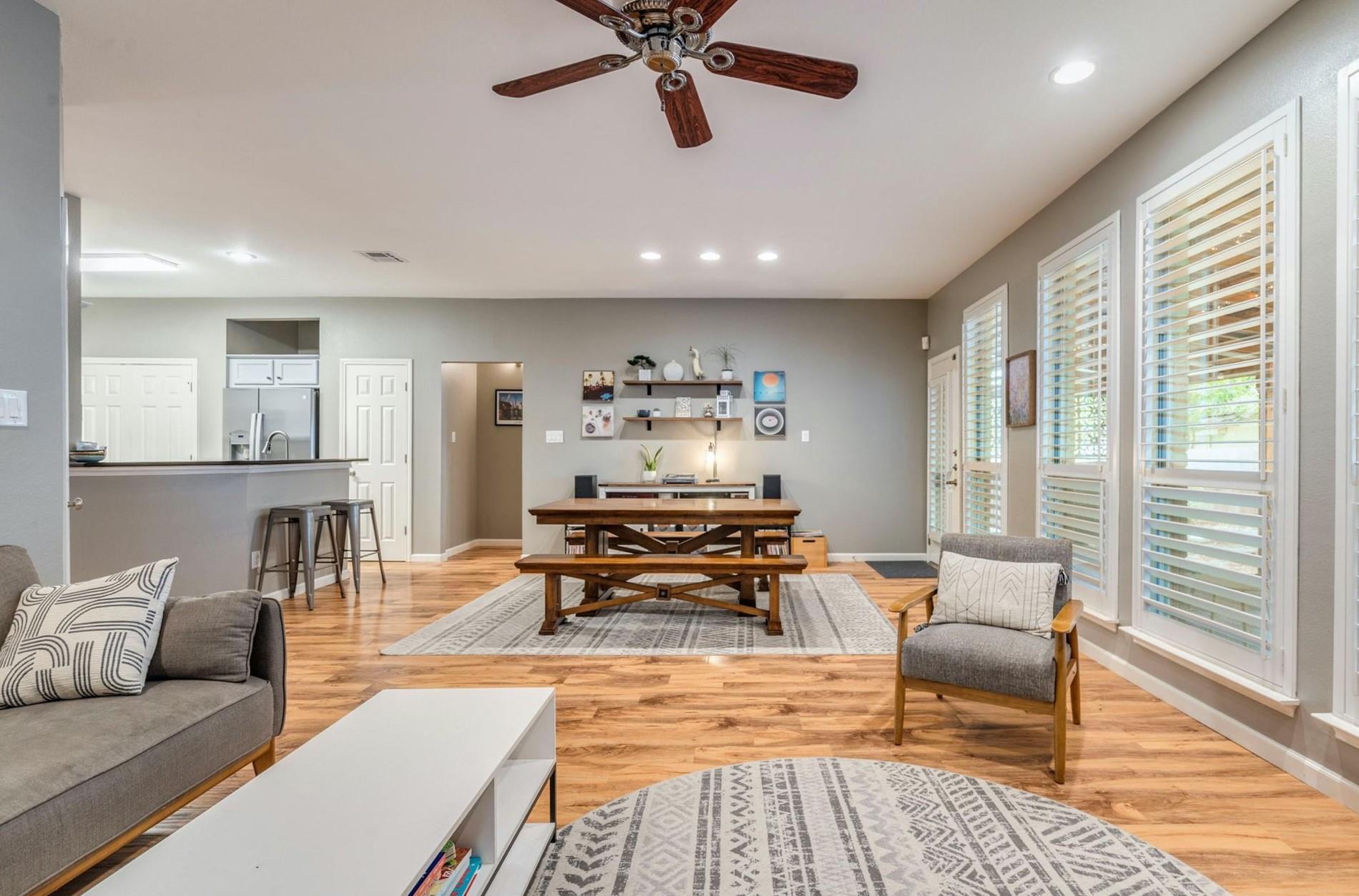 809 Hilltop, Leander, TX 78641 — photo 1