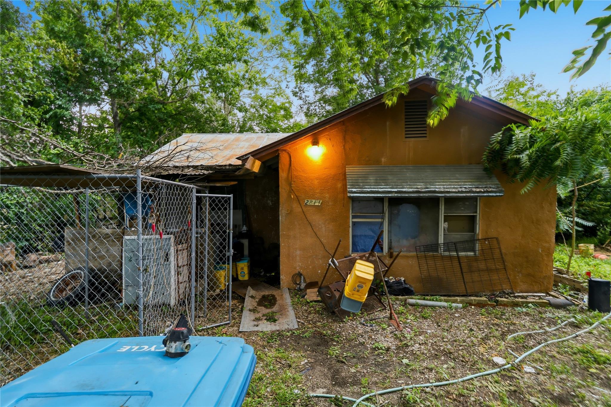 2811 Locust, Kerrville, TX 78028 — photo 1