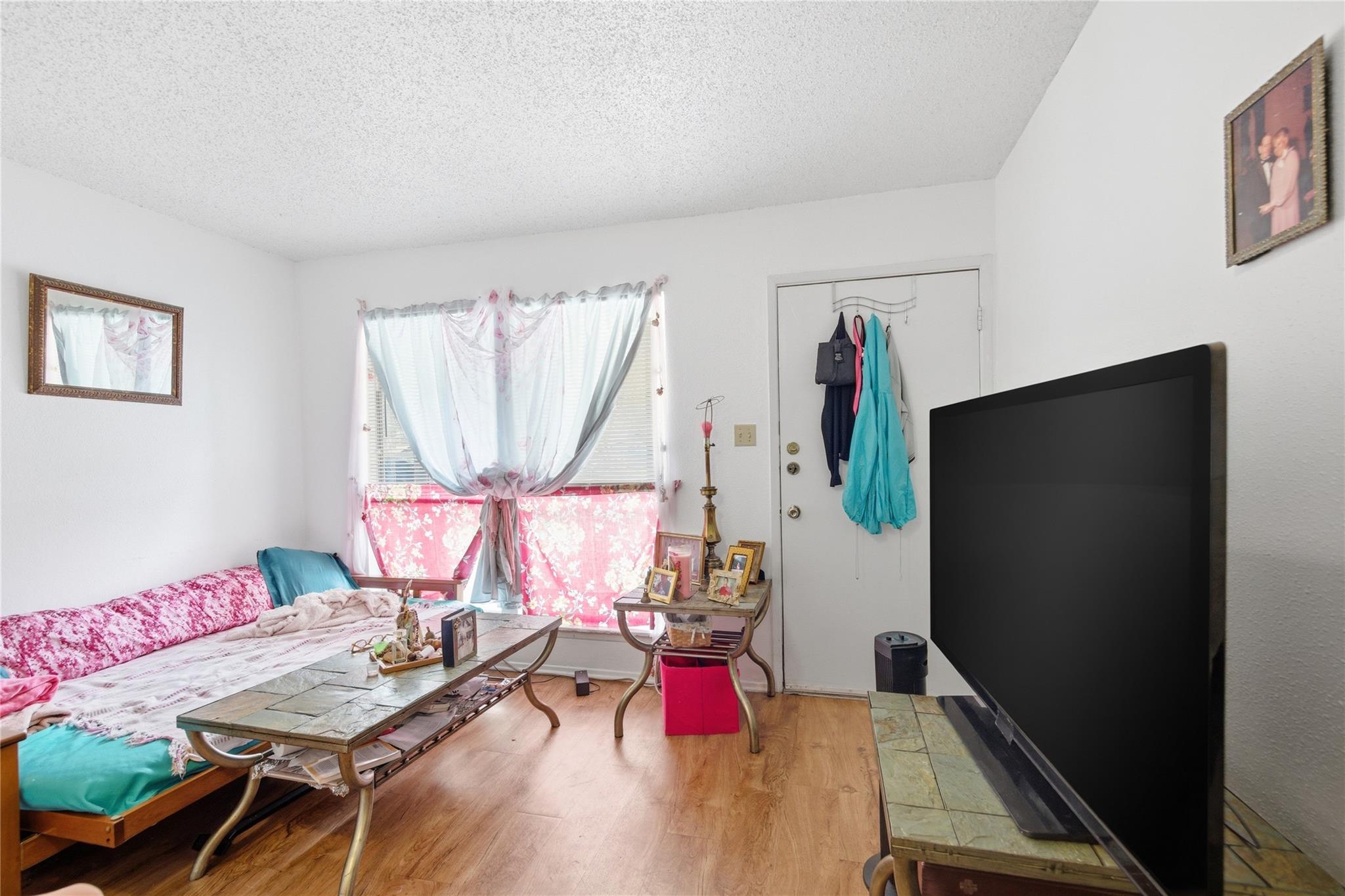 2801 Hemphill, Austin, TX 78705 — photo 1