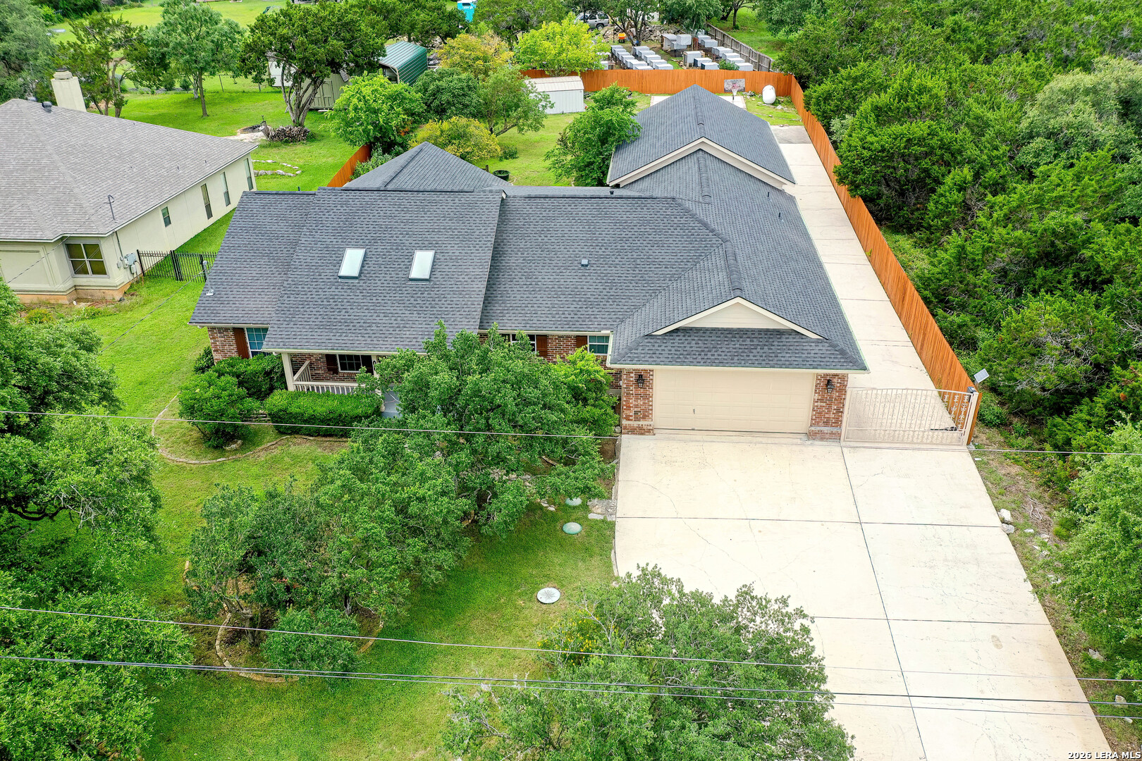 25811 GREEN RIVER DR, San Antonio, TX 78260 — photo 1