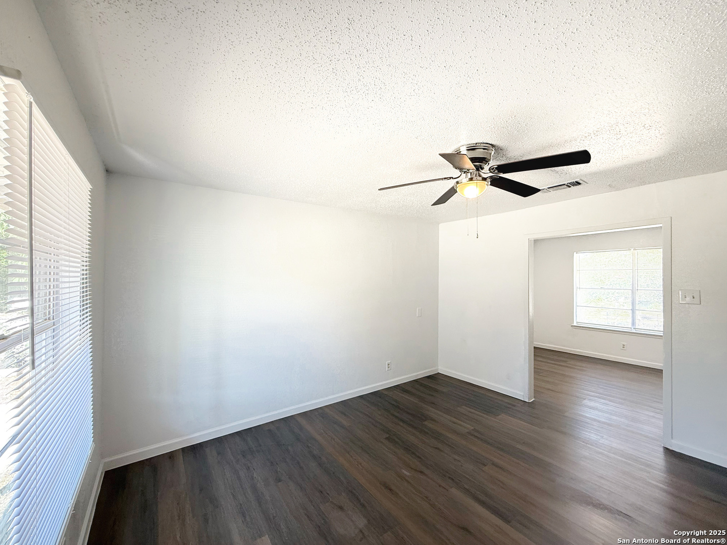 115 Morning Valley, ,  78227 — photo 1