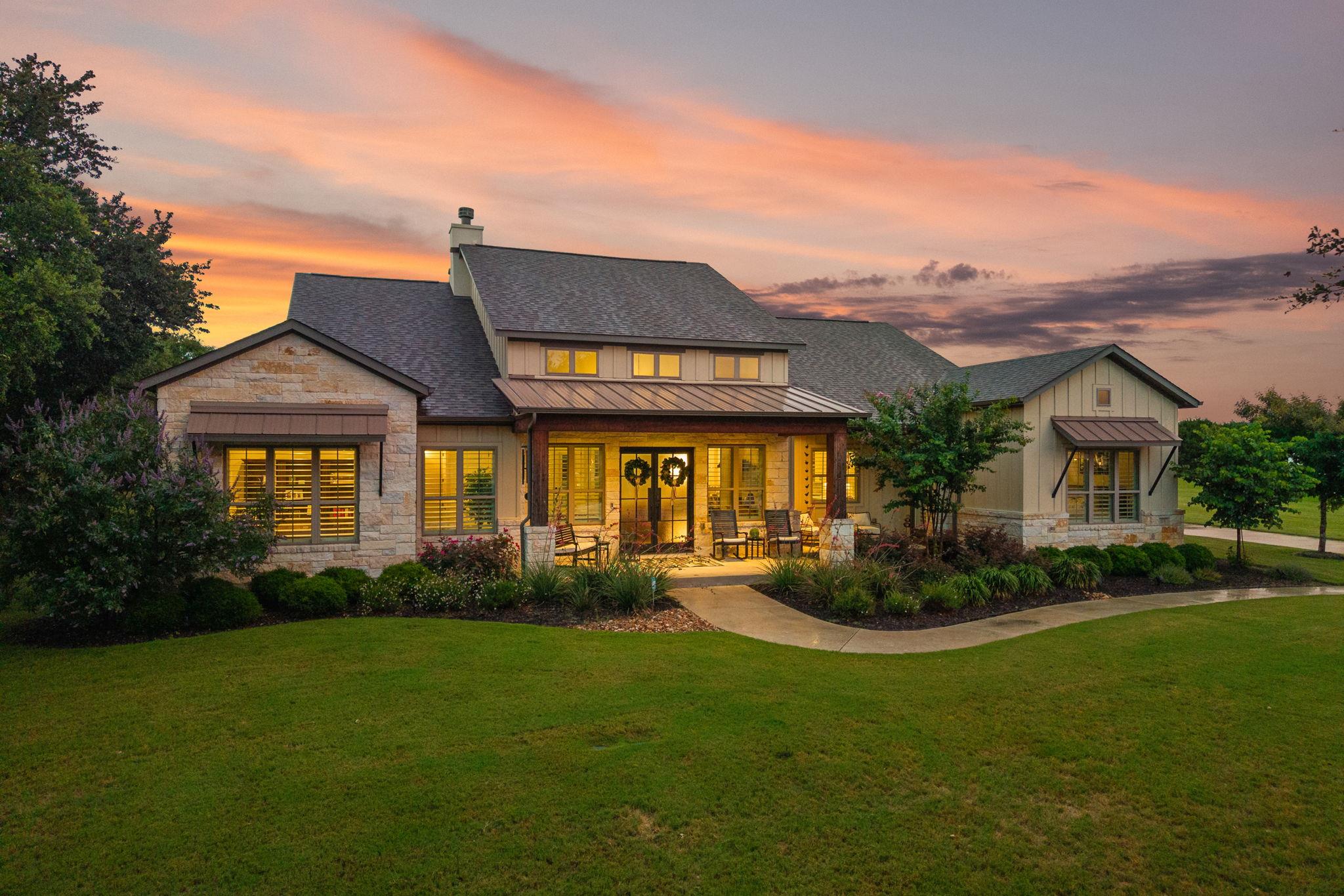 113 Idle, Liberty Hill, TX 78642 — photo 1