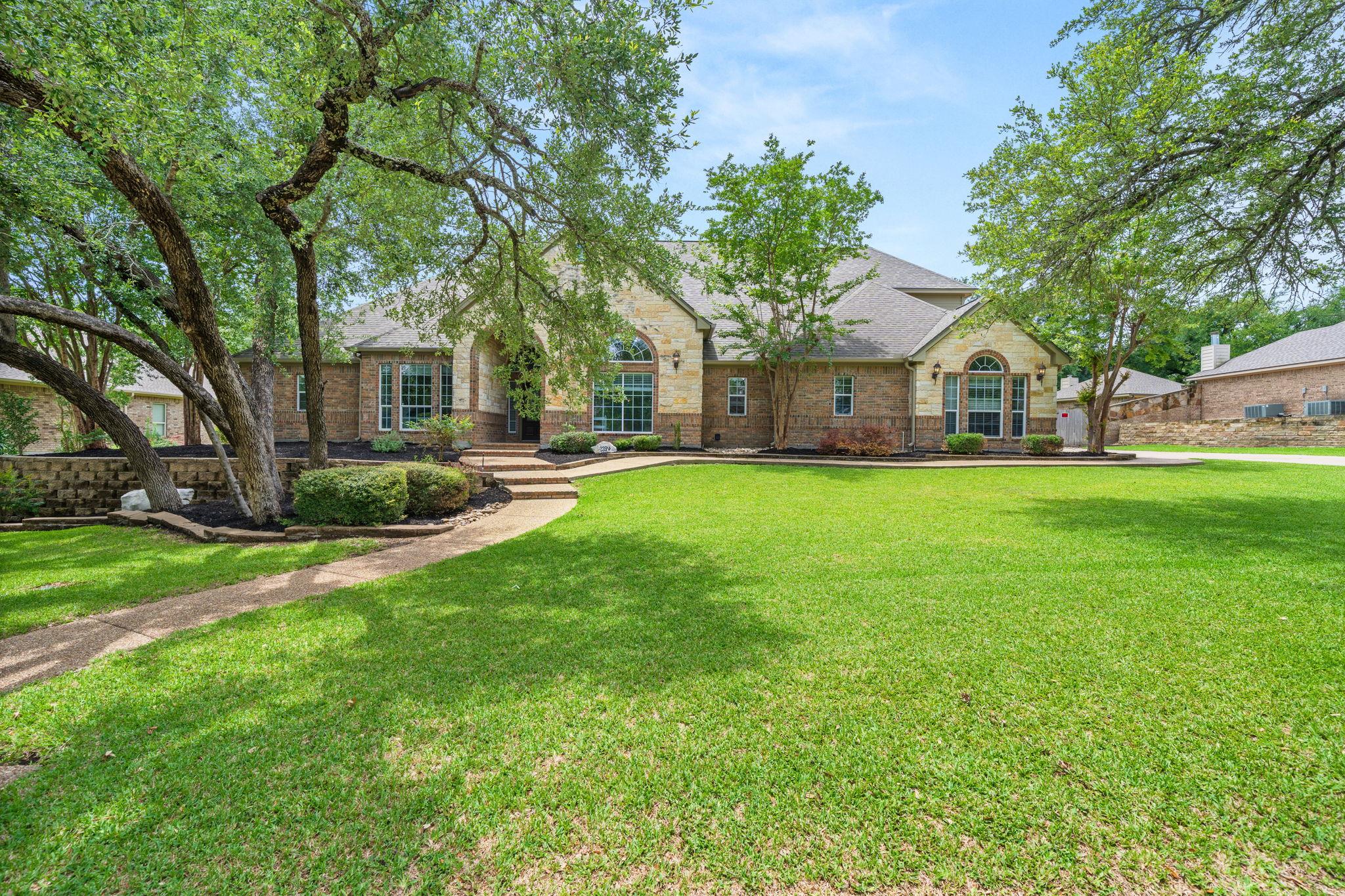 239 Eagle Landing, Belton, TX 76513 — photo 1