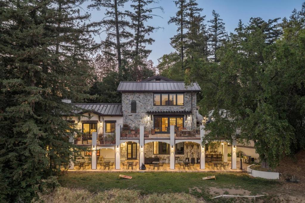 25200 Loma Prieta Avenue, Los Gatos, CA 95033 — photo 1
