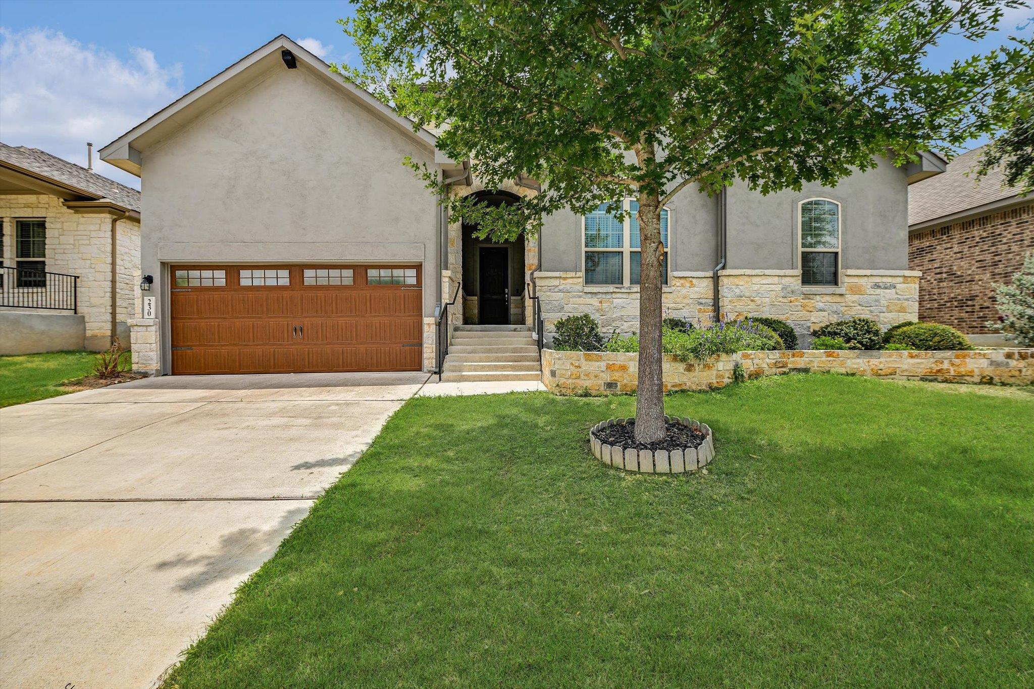 230 Sigel, New Braunfels, TX 78132 — photo 1