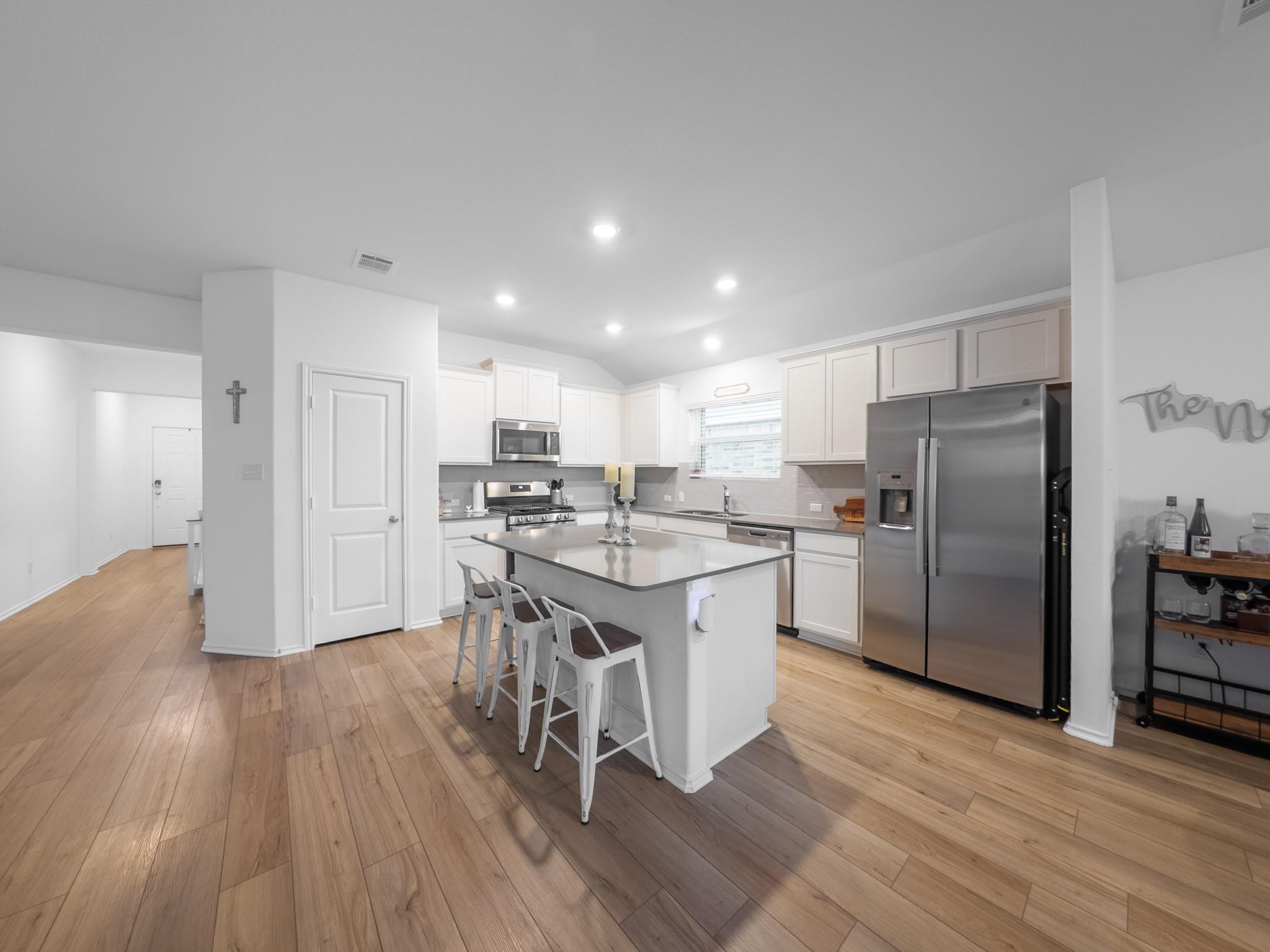 440 Sebring, Hutto, TX 78634 — photo 1
