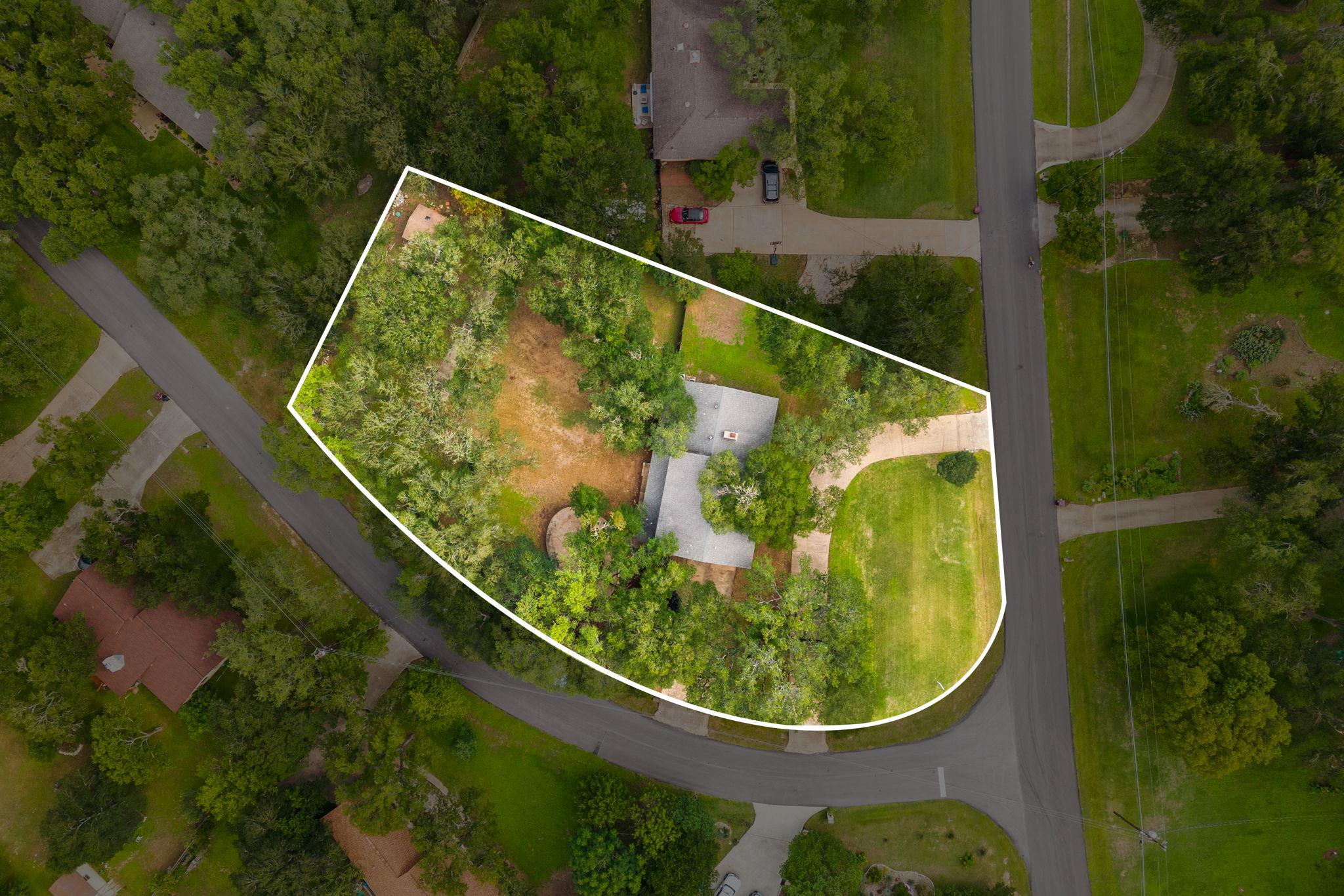 210 Waxwing, Buda, TX 78610 — photo 1