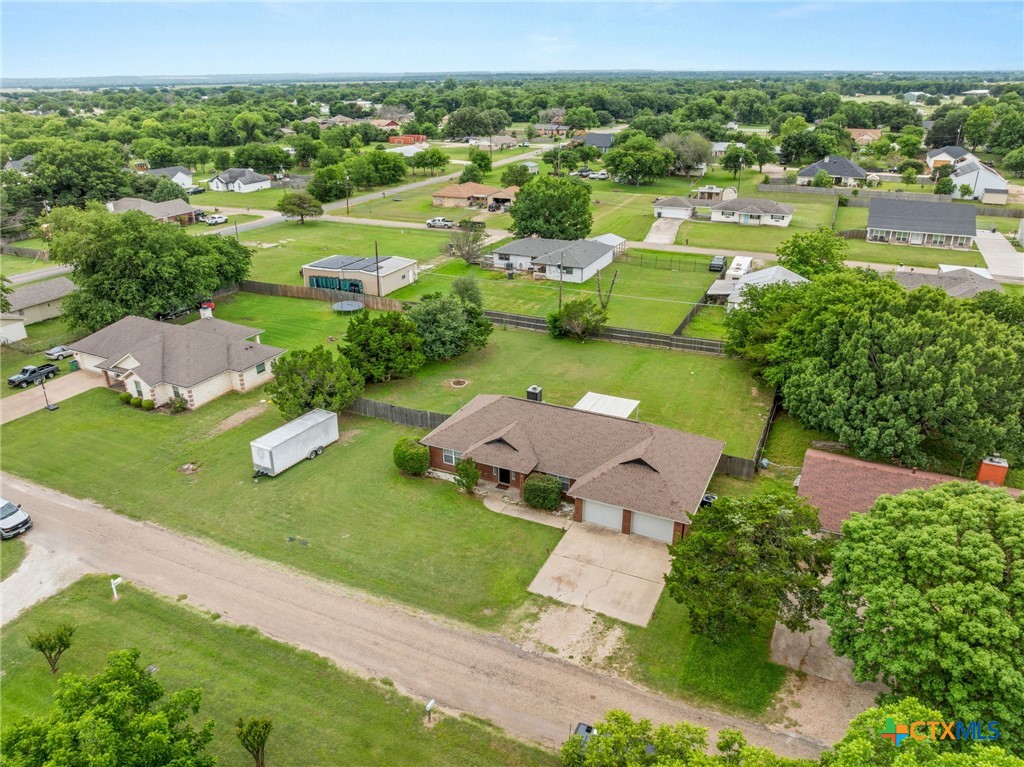 381 Norwood Drive, Woodway, TX 76712 — photo 1