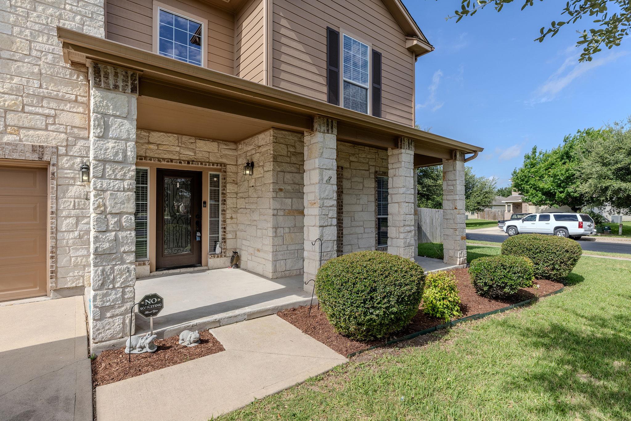 1001 Hondo, Hutto, TX 78634 — photo 1