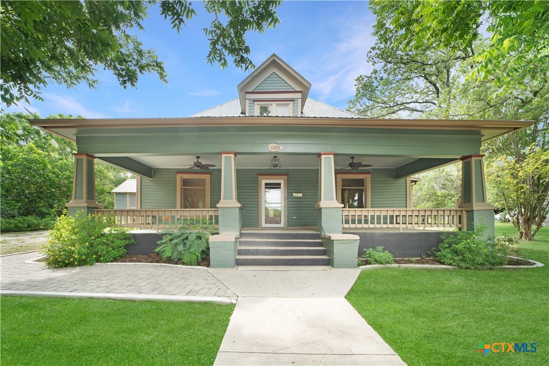 1222 W Hopkins Street, San Marcos, TX 78666 — photo 1