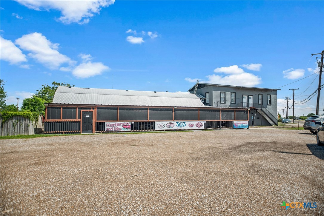 619 Broadway Street, Port Lavaca, TX 77979 — photo 1