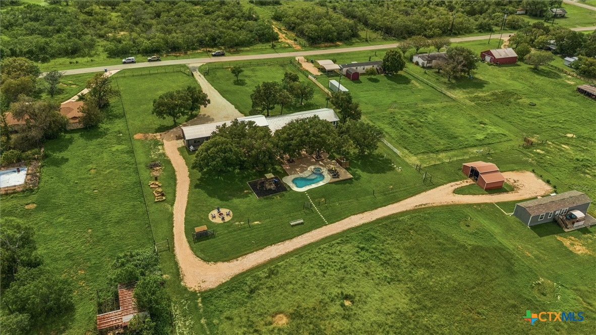 295 Mcknight Road, Seguin, TX 78155 — photo 1