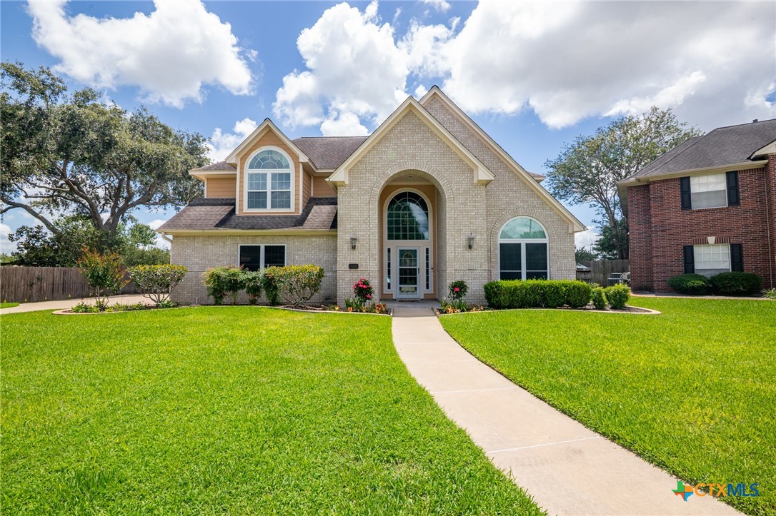 103 Eton Green, Victoria, TX 77904 — photo 1